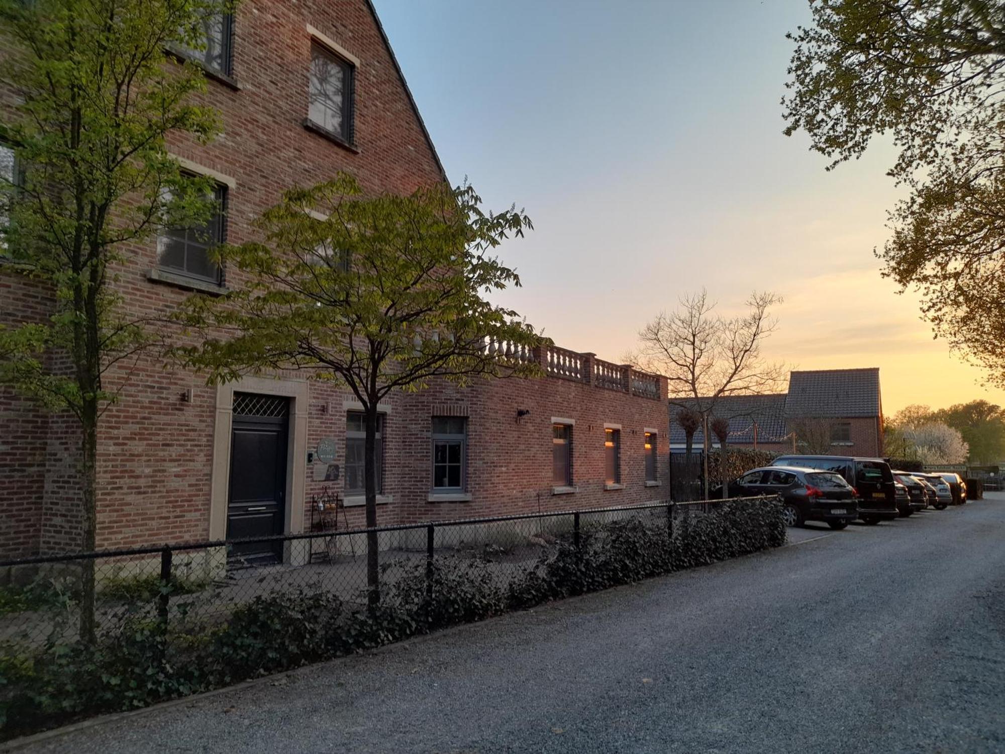 B&B De Floreffe Pelt Luaran gambar